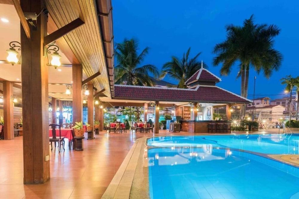 The Residence Garden Pattaya Eksteriør billede