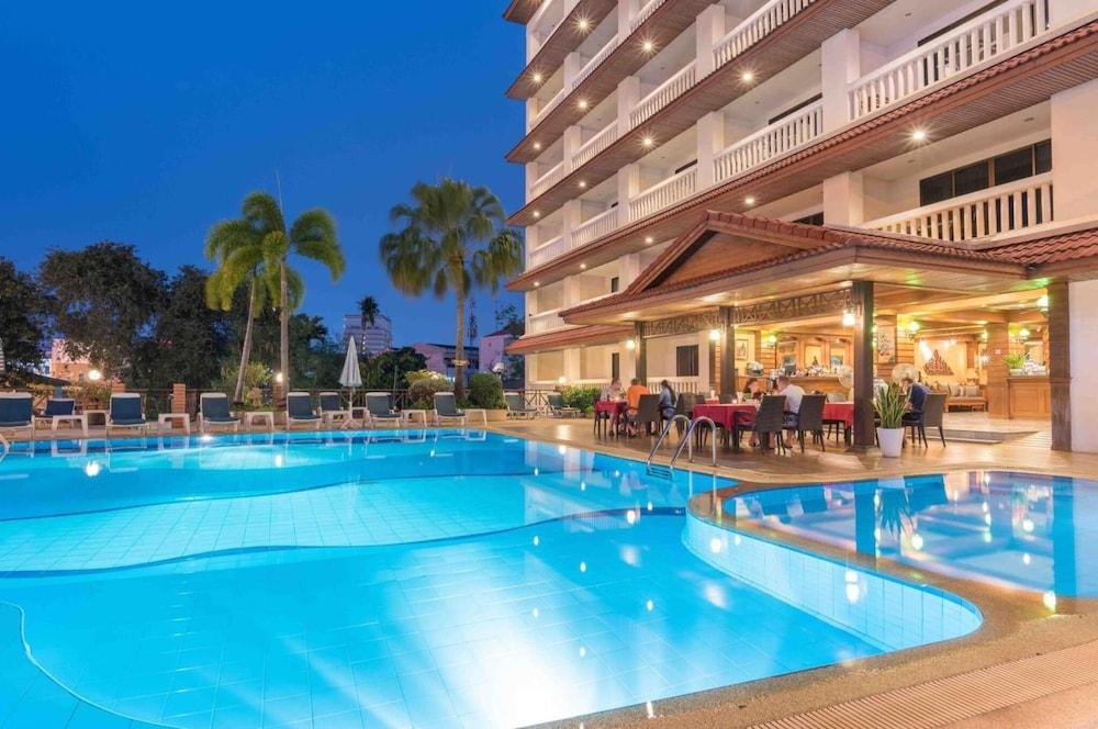 The Residence Garden Pattaya Eksteriør billede