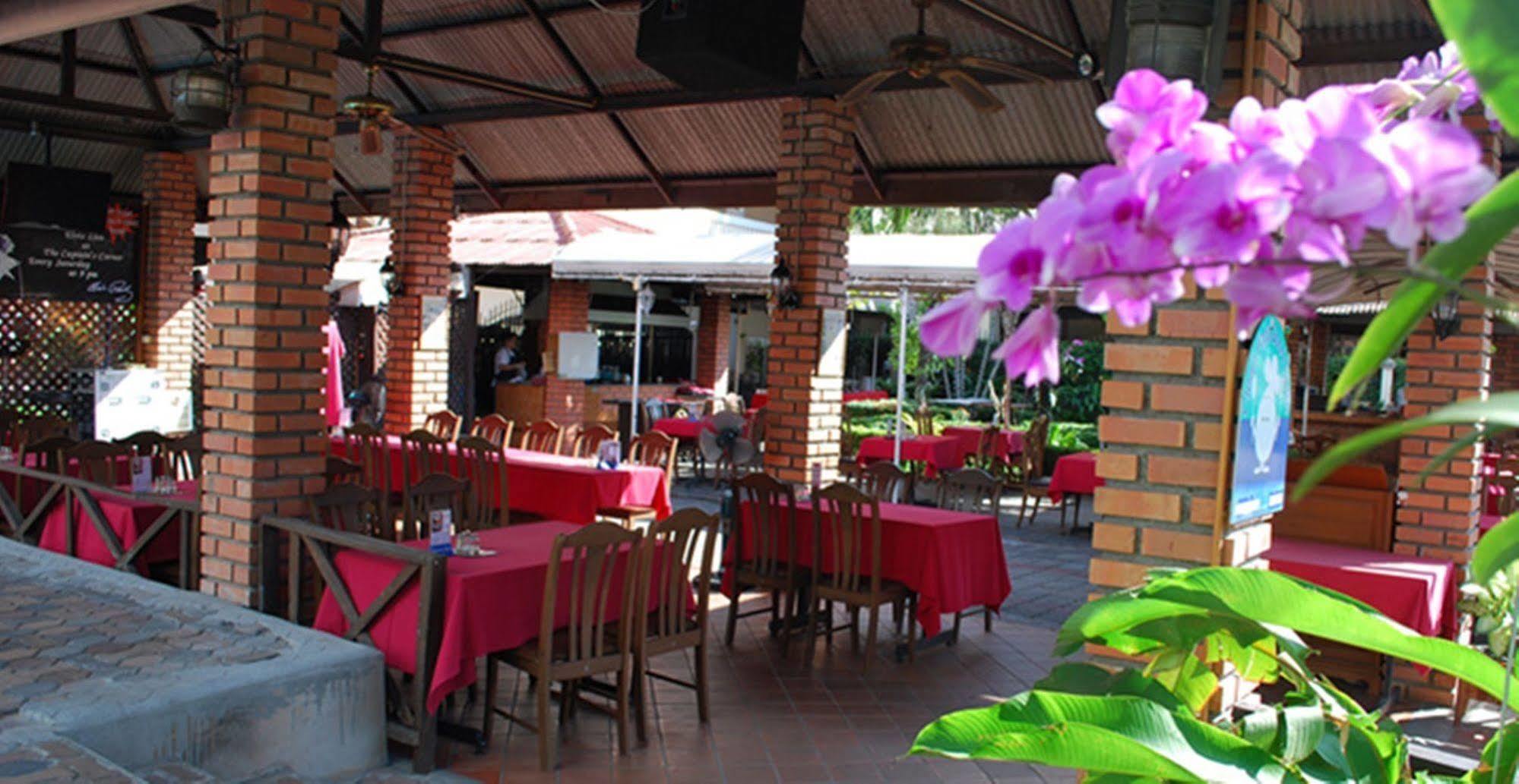 The Residence Garden Pattaya Eksteriør billede